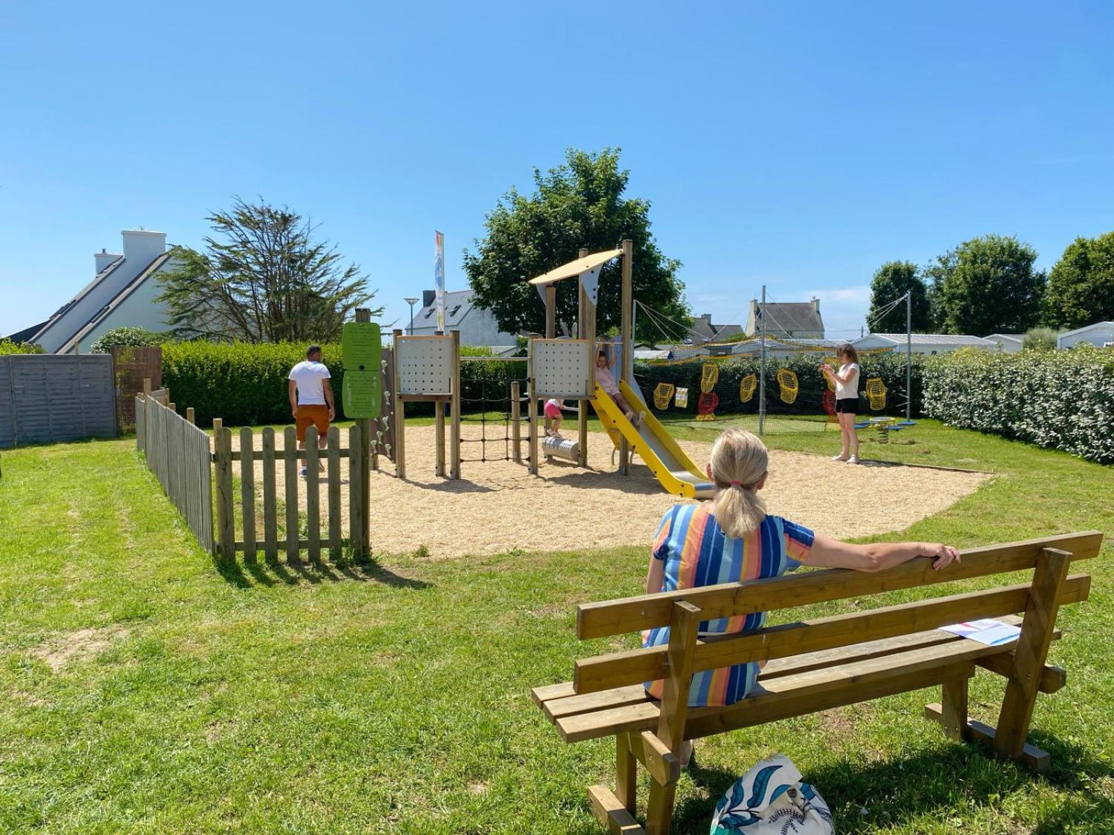 Camping La Corniche Plozévet Exterior photo